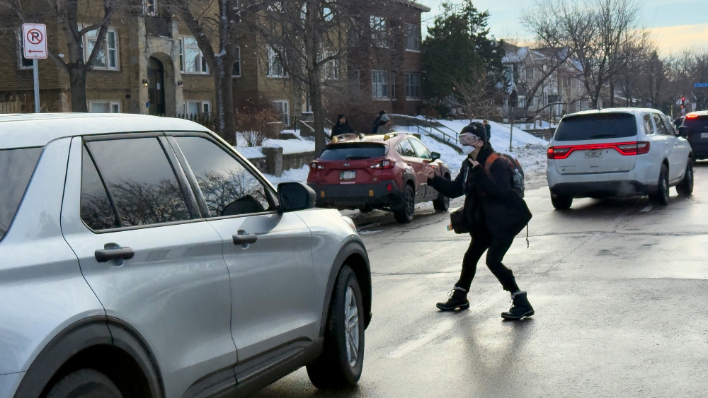 US immigration officer fatally shoots woman in Minneapolis